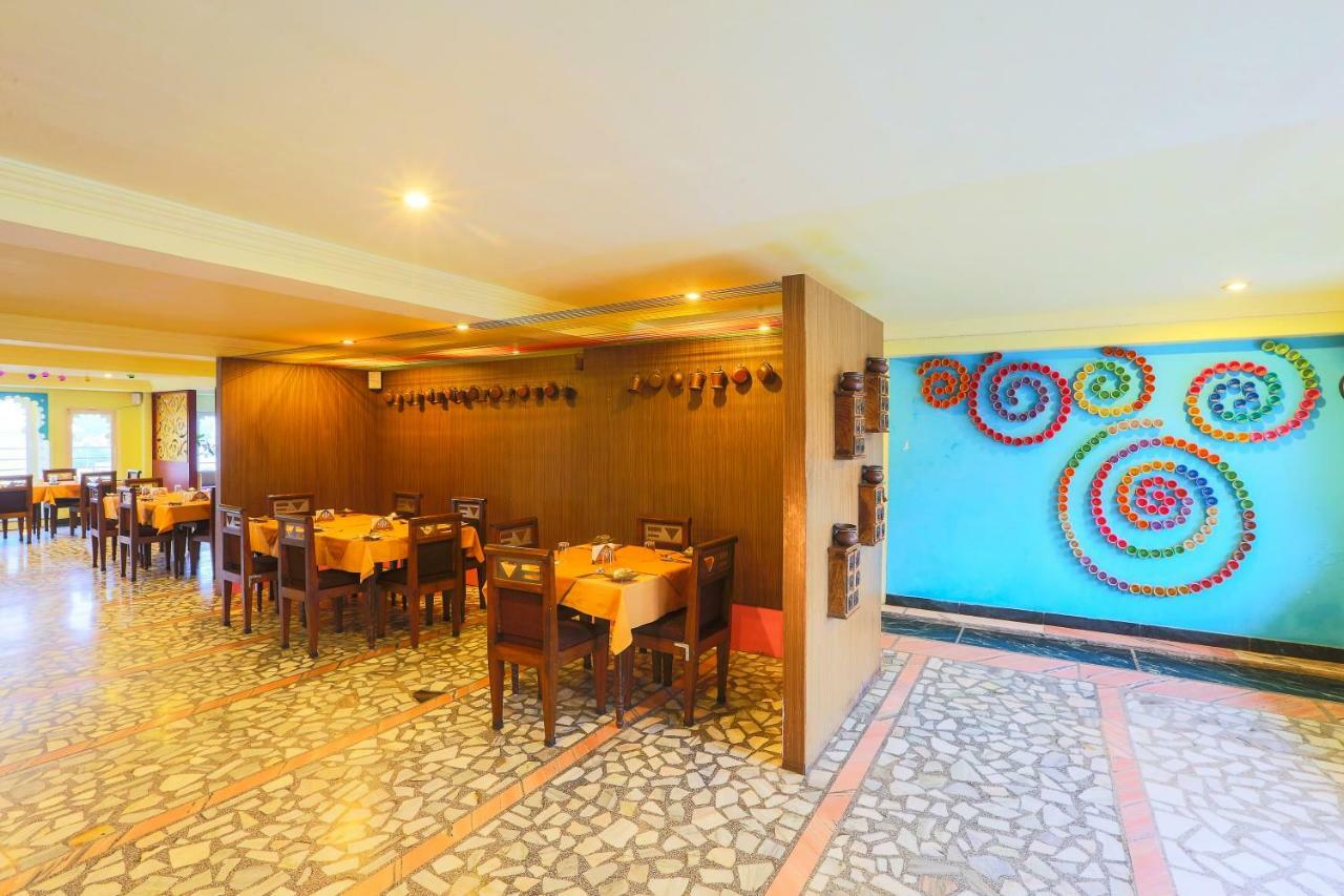 Hotel Jaisingh Garh By Innovating Hospitality Udaipur Exterior photo